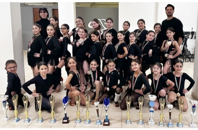 Niscemi. Successo della "Dance Cool", l'associazione di danza sportiva dei maestri Gaetano Parisi e Maria De Los Suenos